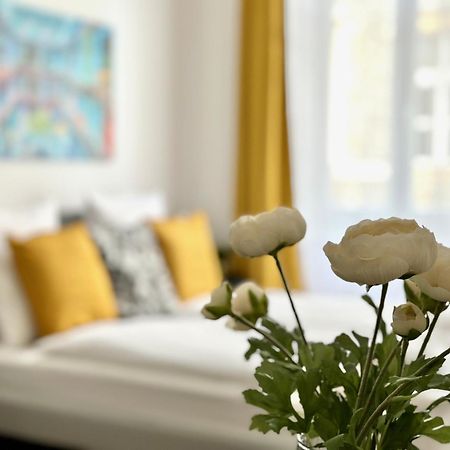 Standard Apartment By Hi5- Rakoczi Studio Будапешт Экстерьер фото